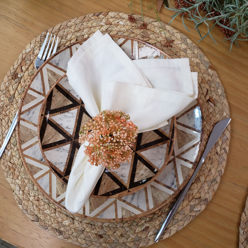 Um Toque de Delicadeza que Floresce à Mesa: Kit 4 Porta-Guardanapos Camomil